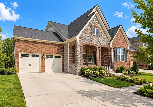 Photo 2 of Single family home for sale at 648 Beamon Dr, Franklin, TN 37064 | MLS# 3544190 | Listing updated on 2026-09-09