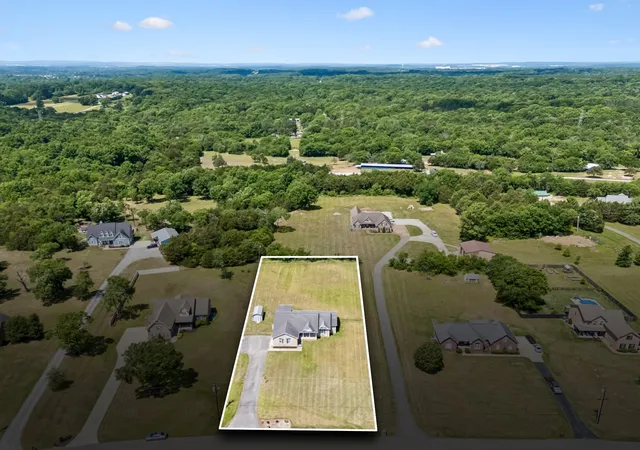 Photo 1 of Single family home for sale at 230 Baldy Frd Rd, Lebanon, TN 37090 | MLS# 3544224 | Listing updated on 2026-09-08