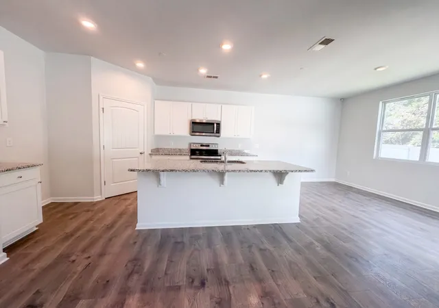 Photo 2 of Single family home for sale at 620 Spangler Ln, Ashland City, TN 37015 | MLS# 3544413 | Listing updated on 2026-09-17