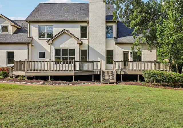 Photo 3 of Single family home for sale at 9316 Chesapeake Dr, Brentwood, TN 37027 | MLS# 3544419 | Listing updated on 2026-09-17
