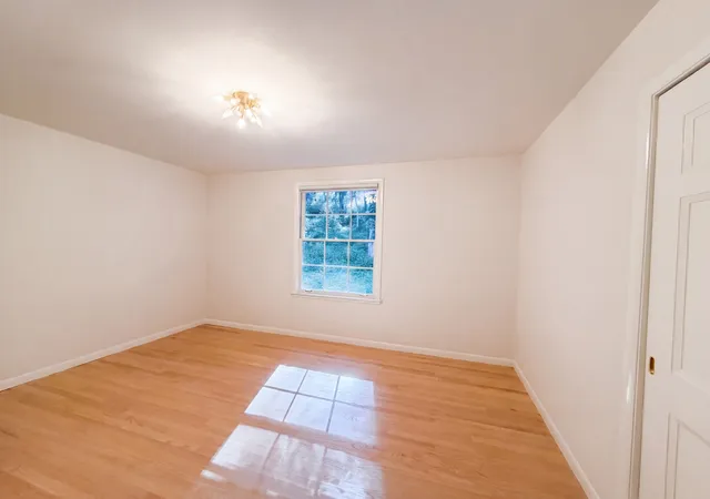 Photo 3 of Single family home for sale at 1904 Cromwell Dr, Nashville, TN 37215 | MLS# 3544428 | Listing updated on 2026-09-17
