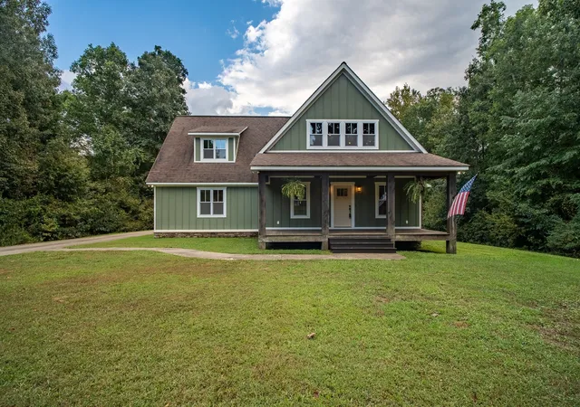 Single family home for sale at 700 Old Johnson Lake Rd, Loretto, TN 38469 | MLS# 3544748
