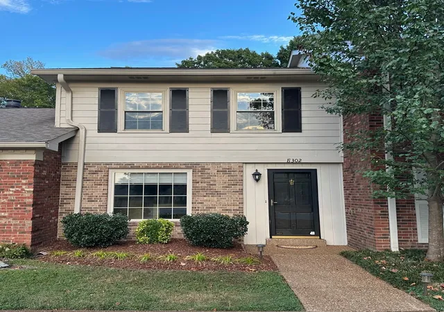 Photo 2 of Townhouse for sale at 8300 Sawyer Brown Rd #E302, Nashville, TN 37221 | MLS# 3545044 | Listing updated on 2026-09-18