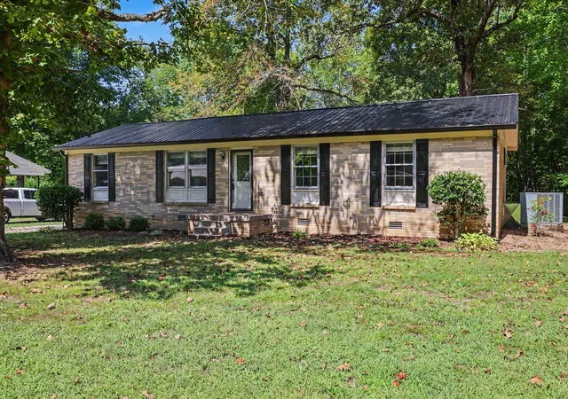 Photo 1 of Single family home for sale at 761 Cherokee Dr, New Johnsonville, TN 37134 | MLS# 3592965 | Listing updated on 2026-09-16