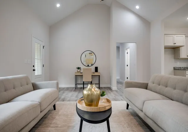Photo 4 of Single family home for sale at 1026 Promise Land Rd, Charlotte, TN 37036 | MLS# 3594342 | Listing updated on 2026-09-18