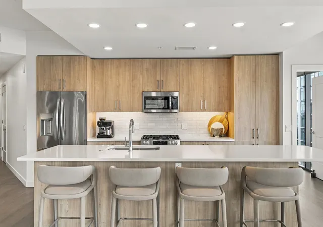 Photo 3 of Condo for sale at 1212 Demonbreun St #715, Nashville, TN 37203 | MLS# 3593012 | Listing updated on 2026-09-16