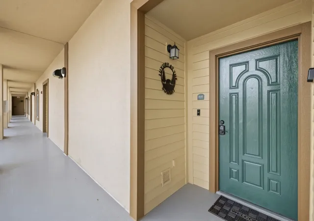 Listing Photo 5 - Condo for sale in building located at 120 Bon Air Dr, Gatlinburg, TN 37738 - Unit #2042