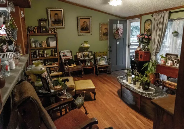 Photo 4 of Manufactured home for sale at 11644 Minor Hl Hwy, Goodspring, TN 38460 | MLS# 3547116 | Listing updated on 2026-09-29