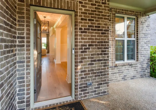 Photo 3 of Single family home for sale at 952 Vinings Blvd, Gallatin, TN 37066 | MLS# 3547694 | Listing updated on 2026-10-23