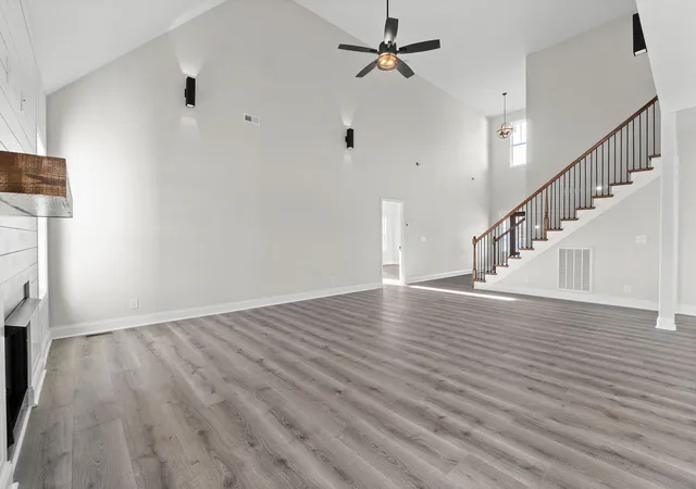 Photo 3 of Single family home for sale at 4987 Hunter Rd, Southside, TN 37171 | MLS# 3592109 | Listing updated on 2026-09-16
