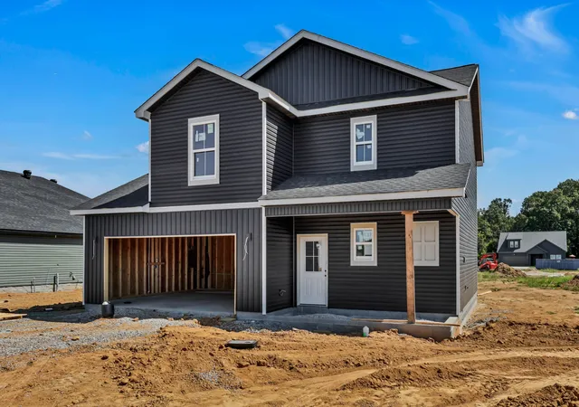 Photo 3 of Single family home for sale at 179 Donegal Dr, Clarksville, TN 37042 | MLS# 3548068 | Listing updated on 2026-09-18