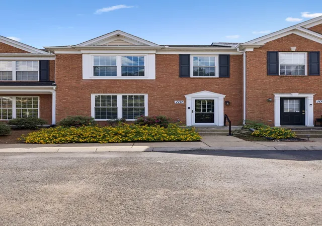 Photo 2 of Townhouse for sale at 601 Old Hickory Blvd #110, Brentwood, TN 37027 | MLS# 3592980 | Listing updated on 2026-09-17