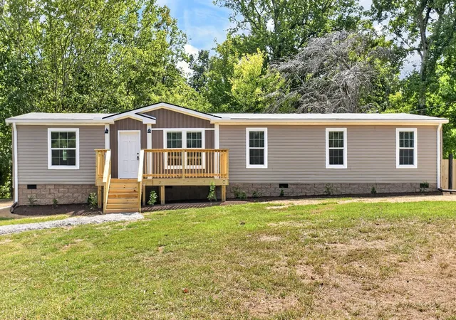 Photo 1 of Manufactured home for sale at 3479 Lake Rd, Woodlawn, TN 37191 | MLS# 3547054 | Listing updated on 2026-09-17