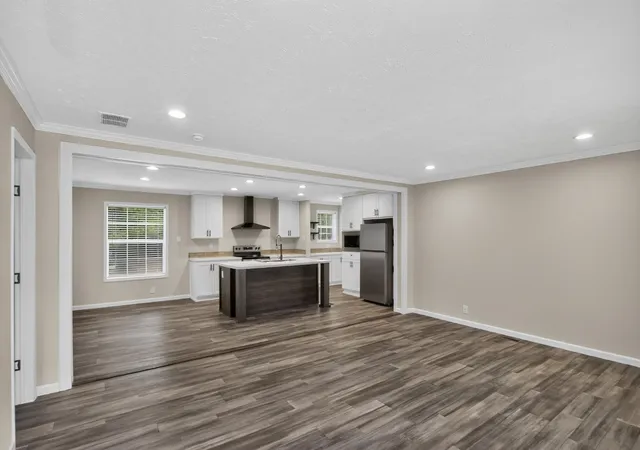 Photo 2 of Manufactured home for sale at 3479 Lake Rd, Woodlawn, TN 37191 | MLS# 3547054 | Listing updated on 2026-09-17