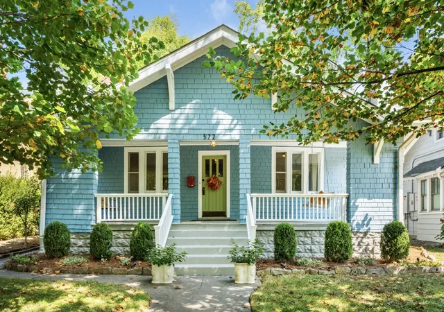 Photo 1 of Single family home for sale at 322 Greenway Ave, Nashville, TN 37205 | MLS# 3593823 | Listing updated on 2026-09-17
