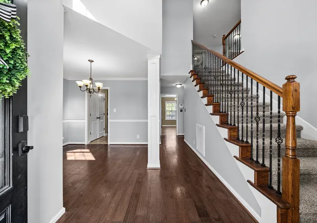 Photo 4 of Single family home for sale at 970 Dwight Eisenhower Way, Clarksville, TN 37042 | MLS# 3593765 | Listing updated on 2026-09-17