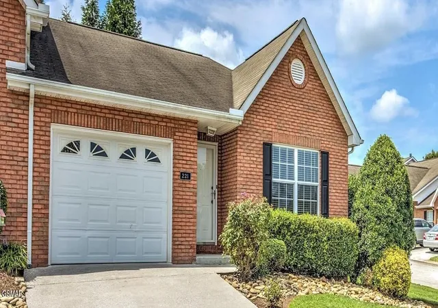 Photo 3 of Condo for sale at 221 Timbercreek Way, Knoxville, TN 37924 | MLS# 3547814 | Listing updated on 2026-09-16
