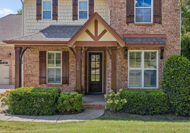 Photo 3 of Single family home for sale at 168 Fowler Cir, Franklin, TN 37064 | MLS# 3593544 | Listing updated on 2026-10-05