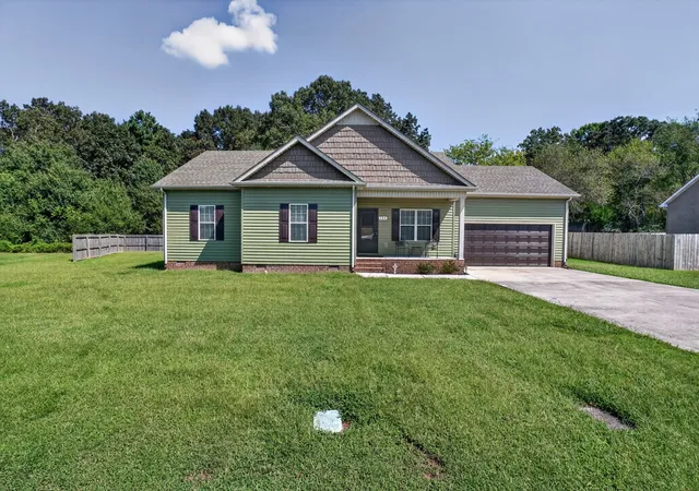 Photo 1 of Single family home for sale at 134 Elise Cir, Tullahoma, TN 37388 | MLS# 3592631 | Listing updated on 2026-09-15
