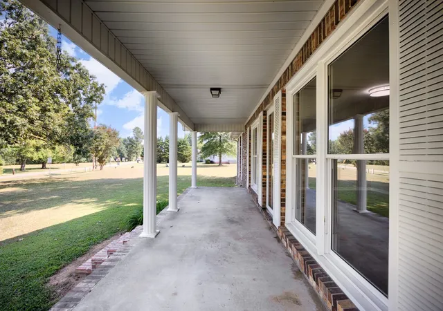 Photo 2 of Single family home for sale at 30650 Ardmore Hwy, Ardmore, TN 38449 | MLS# 3593733 | Listing updated on 2026-09-17