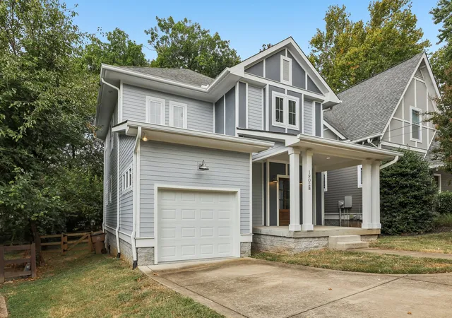 Photo 1 of Single family home for sale at 1902b Valley Park Dr, Nashville, TN 37216 | MLS# 3592943 | Listing updated on 2026-09-17