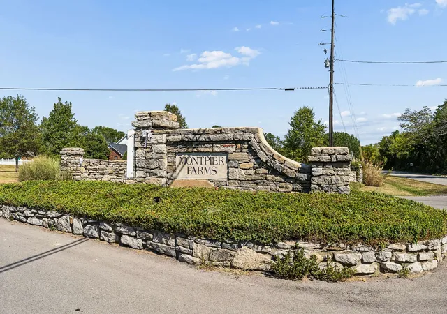Photo 3 of Single family home for sale at 1203 Montpier Dr, Franklin, TN 37069 | MLS# 3593069 | Listing updated on 2026-09-17