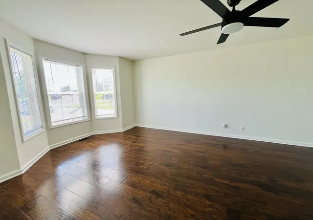 Photo 4 of Single family home for sale at 201 Jumpers Pass, Oak Grove, KY 42262 | MLS# 3593333 | Listing updated on 2026-09-17