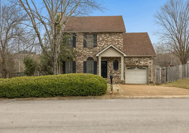 Photo 1 of Single family home for sale at 7701 Poplar Ridge Dr, Nashville, TN 37221 | MLS# 3593213 | Listing updated on 2026-09-18