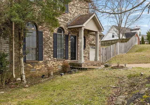 Photo 2 of Single family home for sale at 7701 Poplar Ridge Dr, Nashville, TN 37221 | MLS# 3593213 | Listing updated on 2026-09-18