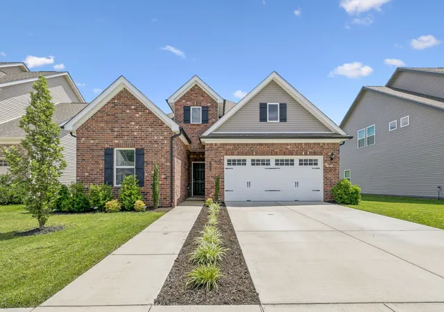 Single family home for sale at 2073 Creekland View Blvd, Nashville, TN 37207 | MLS# 3593021