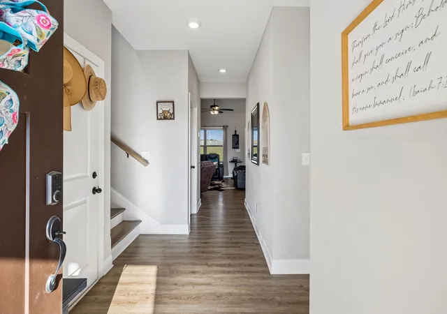 Photo 3 of Single family home for sale at 2743 W County Farm Rd, Springfield, TN 37172 | MLS# 3593075 | Listing updated on 2026-09-16