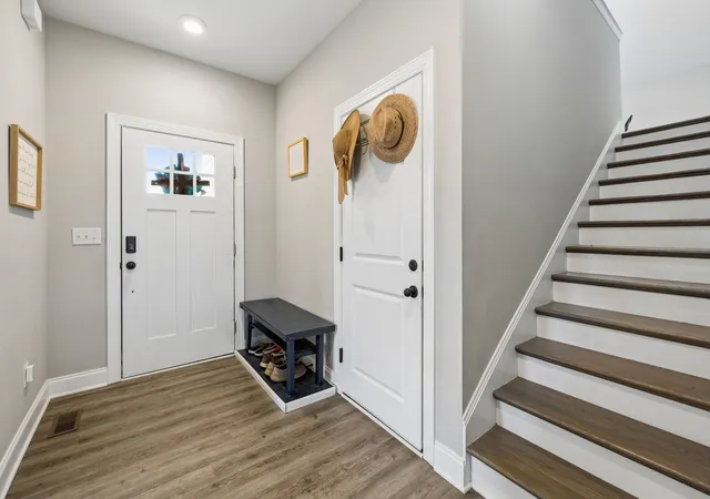 Photo 3 of Single family home for sale at 2743 W County Farm Rd, Springfield, TN 37172 | MLS# 3593075 | Listing updated on 2026-09-16