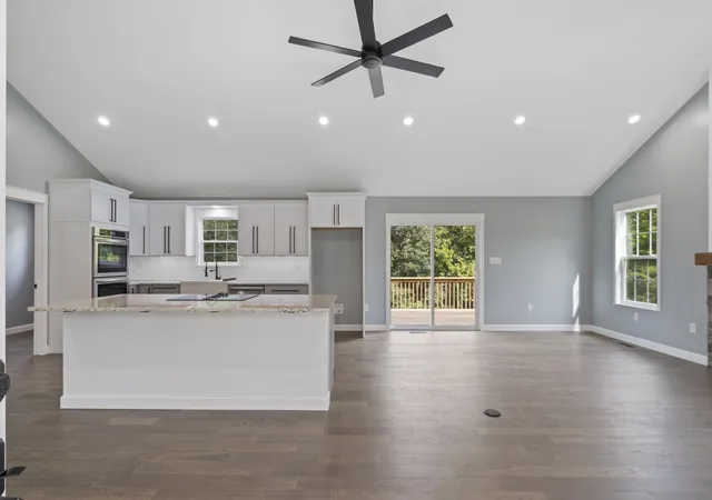 Photo 4 of Single family home for sale at 11526 Aaron Ln, Nunnelly, TN 37137 | MLS# 3592961 | Listing updated on 2026-09-27