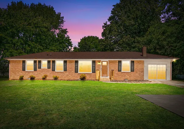 Single family home for sale at 3651 Oakwood Rd, Woodlawn, TN 37191 | MLS# 3592670