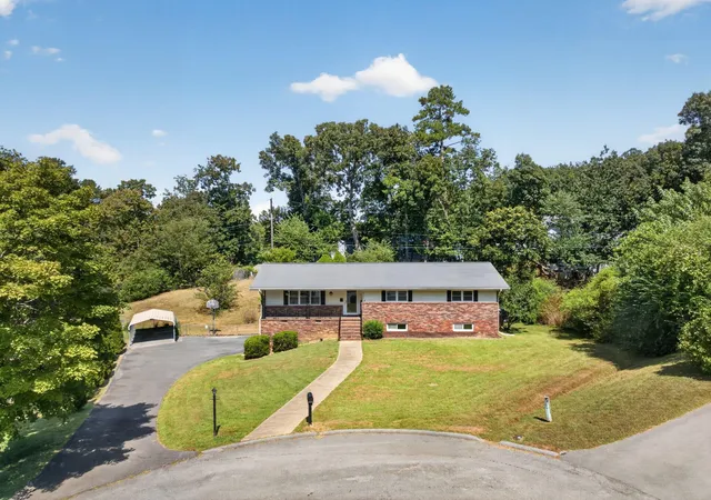 Photo 1 of Single family home for sale at 2103 King Ct Ln, Chattanooga, TN 37421 | MLS# 3592645 | Listing updated on 2026-09-16
