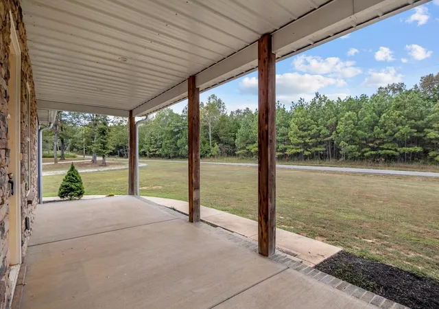 Photo 3 of Single family home for sale at 2250 Butcher Ridge Rd, Cumberland Furnace, TN 37051 | MLS# 3592677 | Listing updated on 2026-09-16