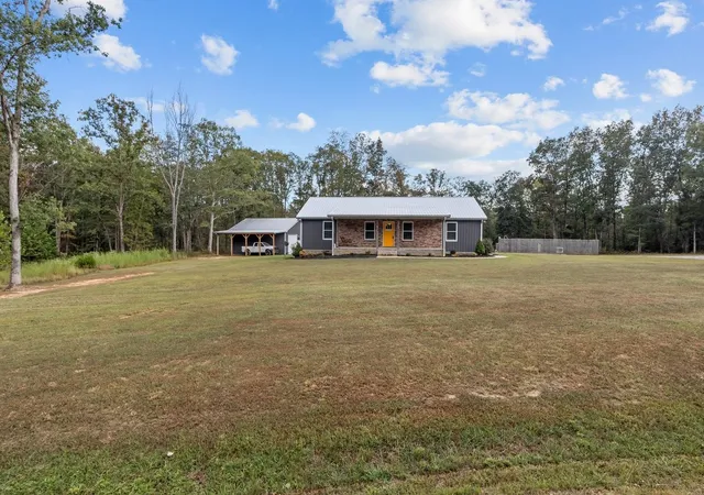 Photo 4 of Single family home for sale at 2250 Butcher Ridge Rd, Cumberland Furnace, TN 37051 | MLS# 3592677 | Listing updated on 2026-09-16