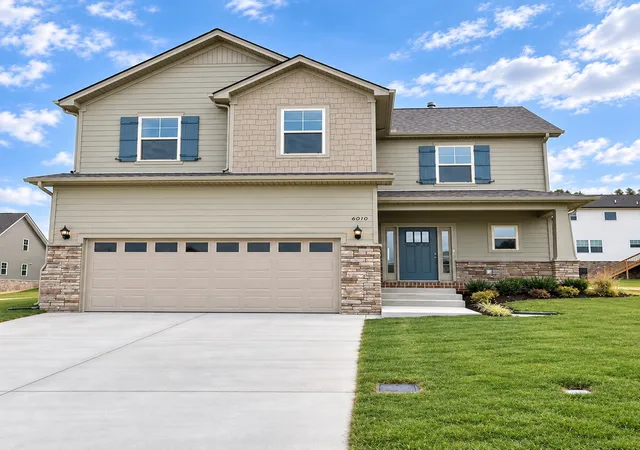 Single family home for sale at 6010 Venable Ct, Fairview, TN 37062 | MLS# 3593083