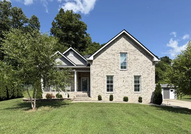 Photo 1 of Single family home for sale at 1136 Slaters Crk Rd, Goodlettsville, TN 37072 | MLS# 3592924 | Listing updated on 2026-09-16