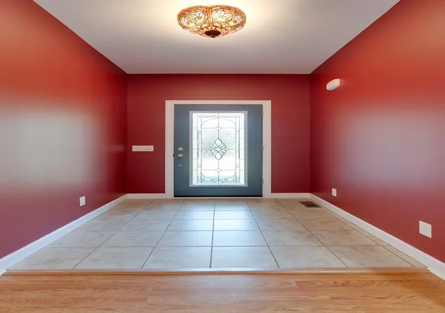 Photo 3 of Single family home for sale at 1136 Slaters Crk Rd, Goodlettsville, TN 37072 | MLS# 3592924 | Listing updated on 2026-09-16