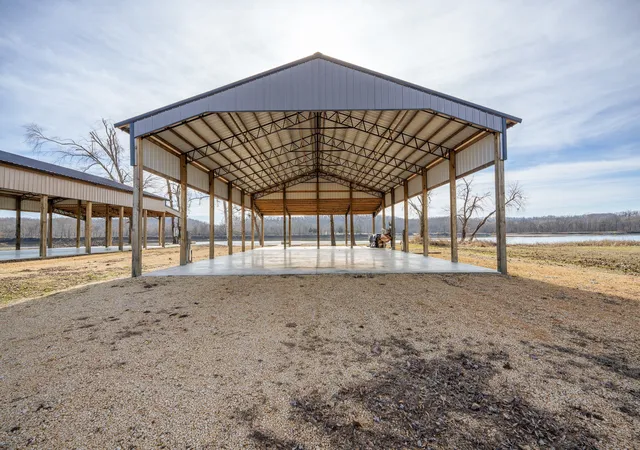Photo 4 of Land for sale at 235 Hardin Btm River Rd, Clifton, TN 38425 | MLS# 3592904 | Listing updated on 2026-09-16