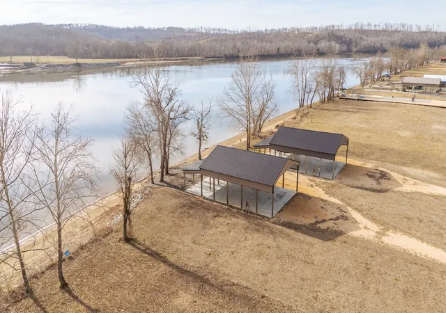 Photo 4 of Land for sale at 209 Hardin Btm River Rd, Clifton, TN 38425 | MLS# 3592906 | Listing updated on 2026-09-16