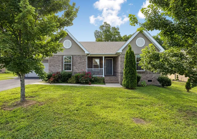 Photo 3 of Single family home for sale at 1909 Susan Rd, Columbia, TN 38401 | MLS# 3592993 | Listing updated on 2026-09-16