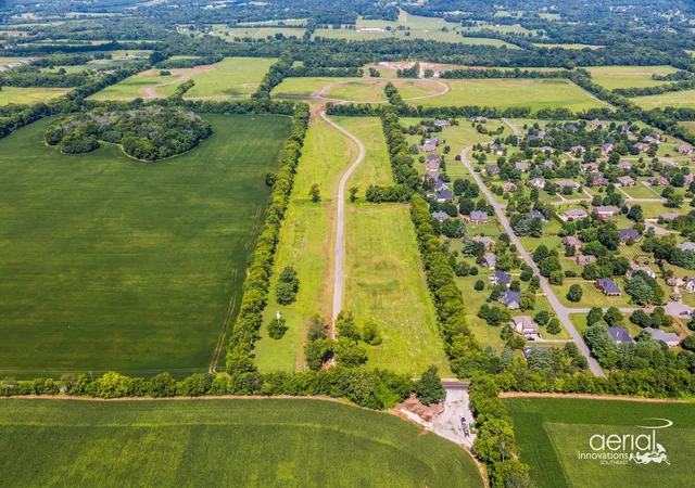 Photo 4 of Land for sale at 3410 Overhill Gdns, Franklin, TN 37069 | MLS# 3593903 | Listing updated on 2026-09-17