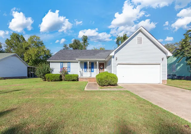 Photo 1 of Single family home for sale at 227 Buttonwood Dr, Jackson, TN 38305 | MLS# 3593157 | Listing updated on 2026-09-18