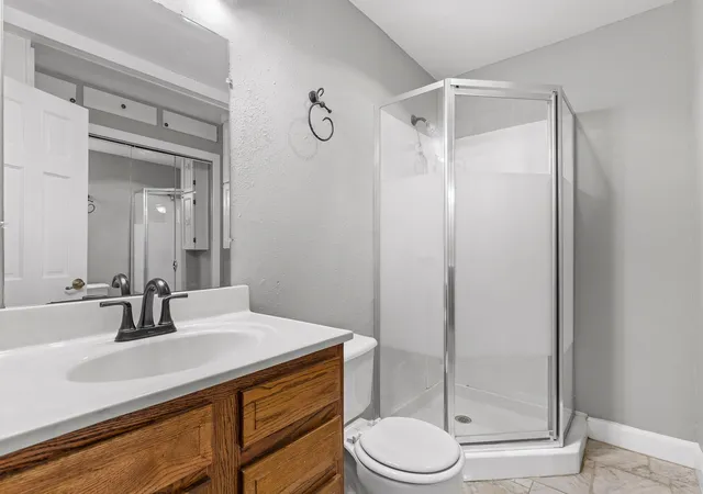 Photo 4 of Condo for sale at 900 Mountain Crk Rd #E61, Chattanooga, TN 37405 | MLS# 3593129 | Listing updated on 2026-09-16