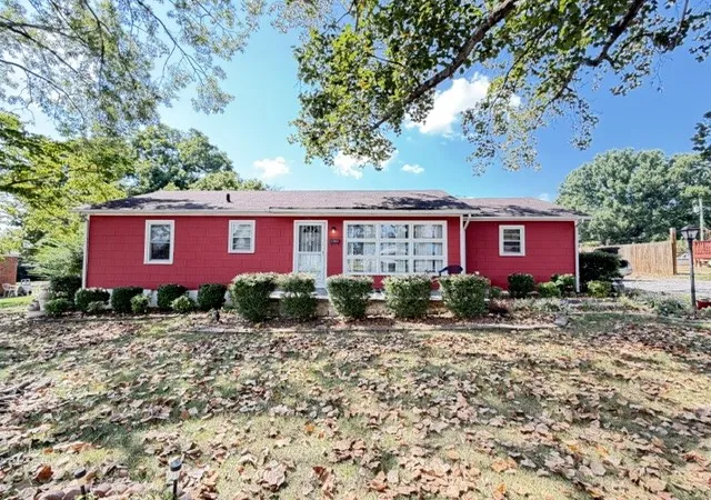 Photo 1 of Single family home for sale at 107 Highland Dr, Winchester, TN 37398 | MLS# 3593149 | Listing updated on 2026-09-29