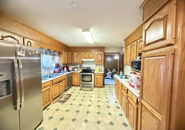 Photo 3 of Single family home for sale at 107 Highland Dr, Winchester, TN 37398 | MLS# 3593149 | Listing updated on 2026-09-29