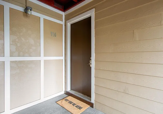 Photo 2 of Condo for sale at 916 1st Avenue N, Nashville, TN 37201 | MLS# 3593190 | Listing updated on 2026-09-17