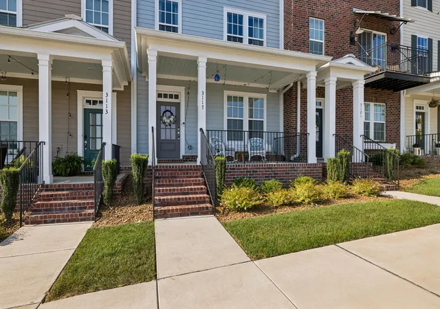 Photo 2 of Townhouse for sale at 3117 Setting Sun Dr, Thompsons Station, TN 37179 | MLS# 3594226 | Listing updated on 2026-09-18